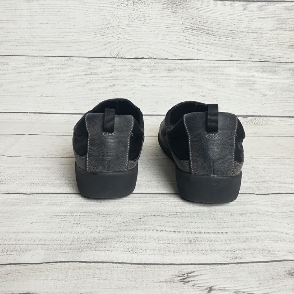 Cloudsteppers by Clark's Black Charcoal Slip-on Women's Sz 11 Shoes‎